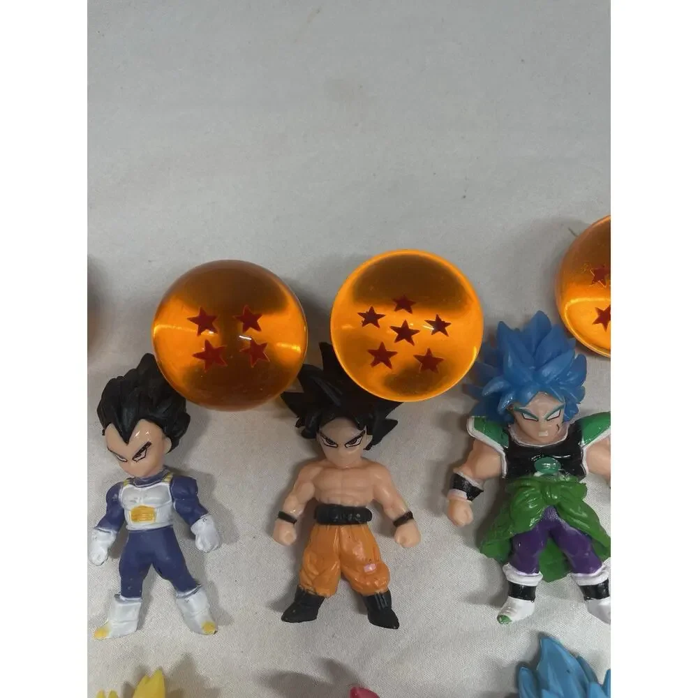 Dragon Ball Z DBZ Anime Mini Figure Lot Of 16 With Balls And Stands